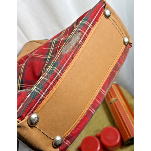Vintage Thermos Picnic Set Red Plaid Carry Tote Bag 1970s Retro Christmas Decor - Picture 10 of 14